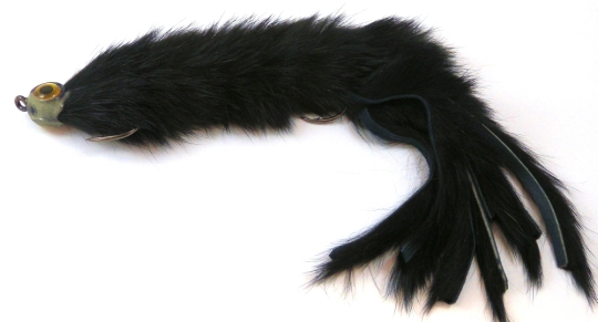 Taimen Streamer Black ca. 25cm 